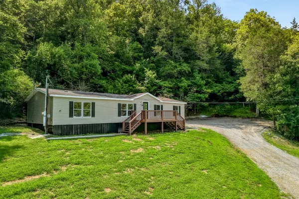 173 Curtis St, Dowelltown, TN 37059