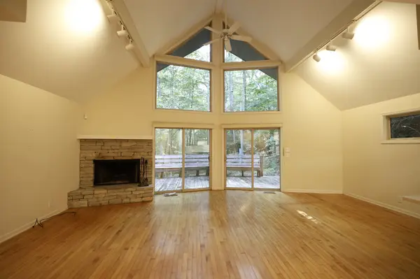 1336 Big Tom Rd, Kingston Springs, TN 37082