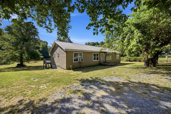 9334 Highway 58, Harrison, TN 37341