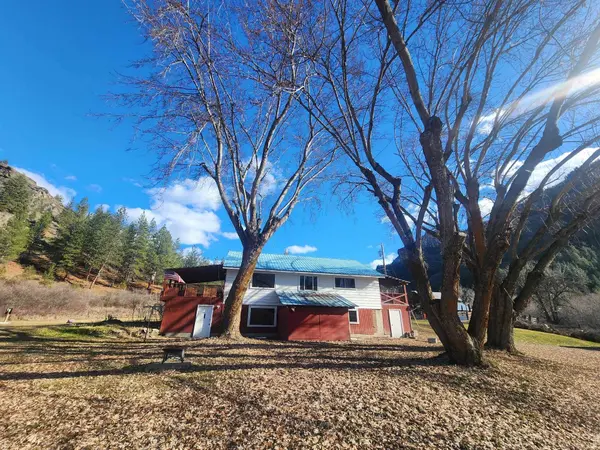 54 Bridge Creek Rd, Wilbur, WA 99140