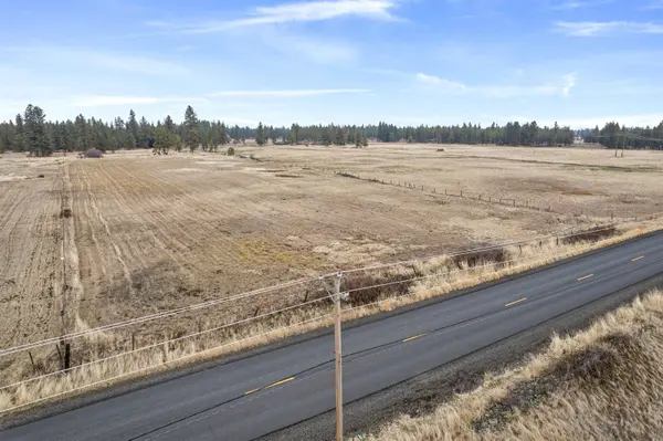 7230 W Hallett Rd, Spokane, WA 99224