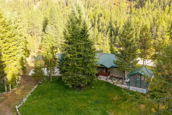 28 First Thought LOOP, Orient, WA 99146