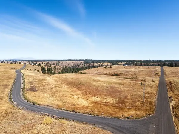 35350 N Arm View Ln, Creston, WA 99117