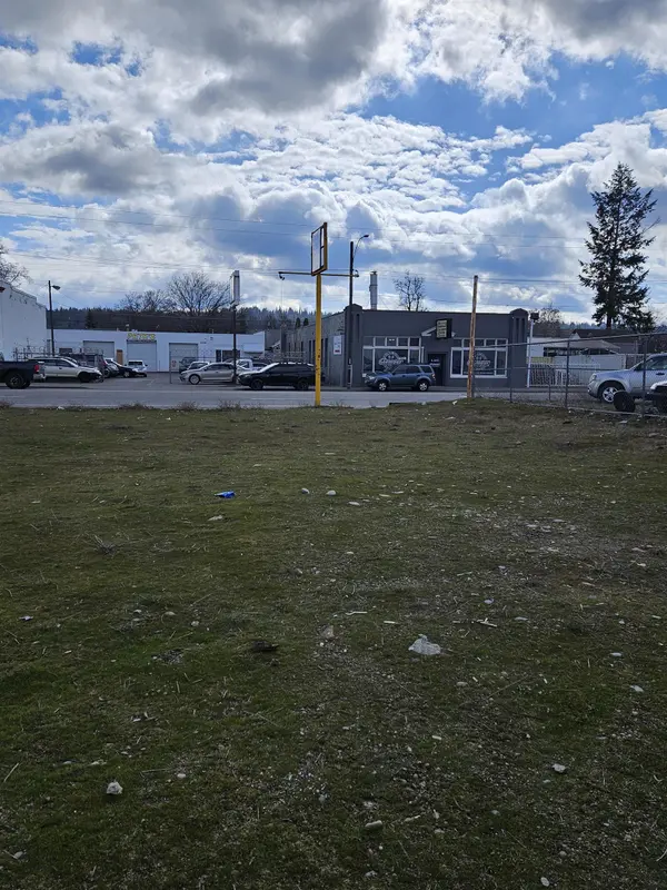 2623 & 2629 E Sprague Ave, Spokane, WA 99202