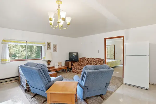281 Four Dog Ln, Cusick, WA 99119