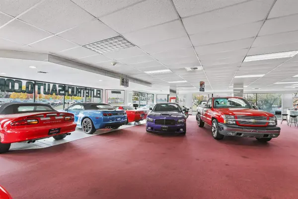 8814 E Sprague Ave #8726 and 8802 E Sprague Ave, Spokane Valley, WA 99212
