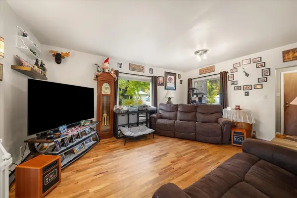 105 Lehigh Ave, Metaline Falls, WA 99153