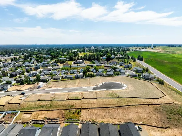 1021 Steptoe View Ln, Cheney, WA 99004