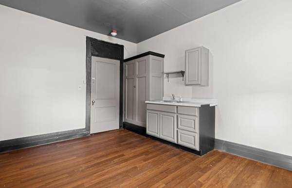 224 S Howard St, Spokane, WA 99201