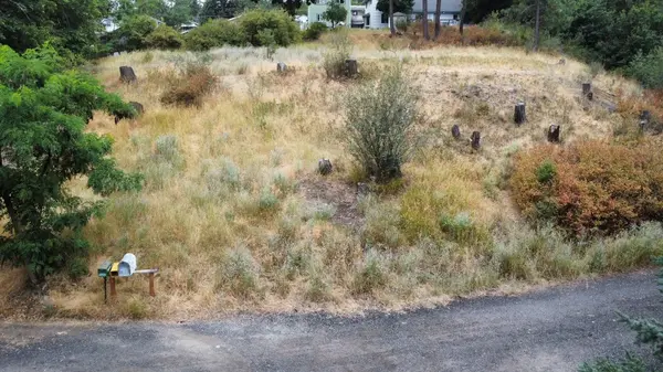 3529 W Pacific Ave, Spokane, WA 99224