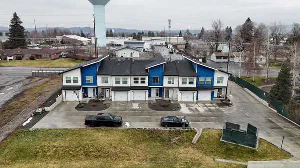 12402 E Broadway Ave, Spokane Valley, WA 99216