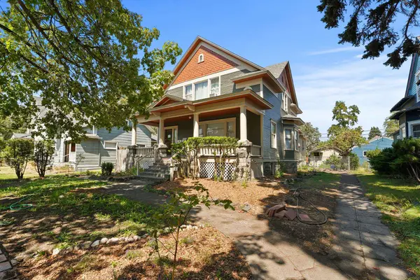 927 E Augusta Ave, Spokane, WA 99207