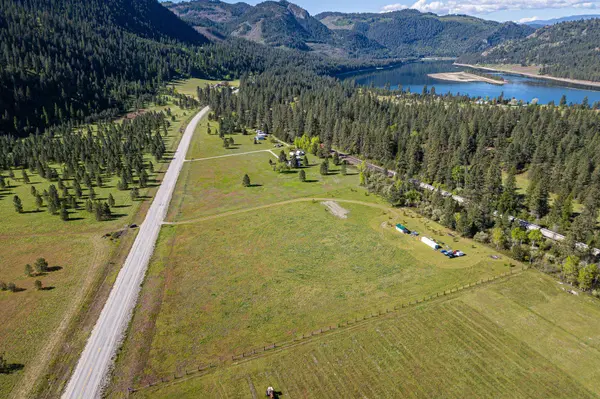3321 Hwy 25 N, Northport, WA 99157