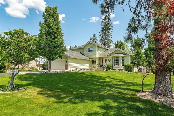 16324 N Cimmeron Ct, Nine Mile Falls, WA 99026