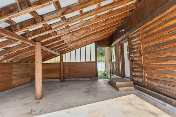 5266 Bear Ridge WAY, Springdale, WA 99173
