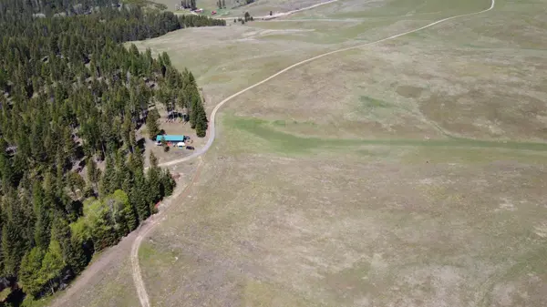 52xx Wagner Lot G Rd, Springdale, WA 99173
