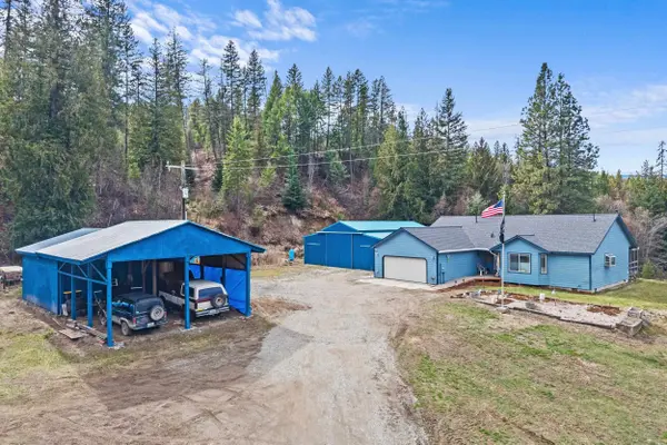 1527 Pingston Creek Rd, Kettle Falls, WA 99141