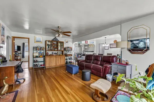 3805 E Pratt Ave, Spokane, WA 99202