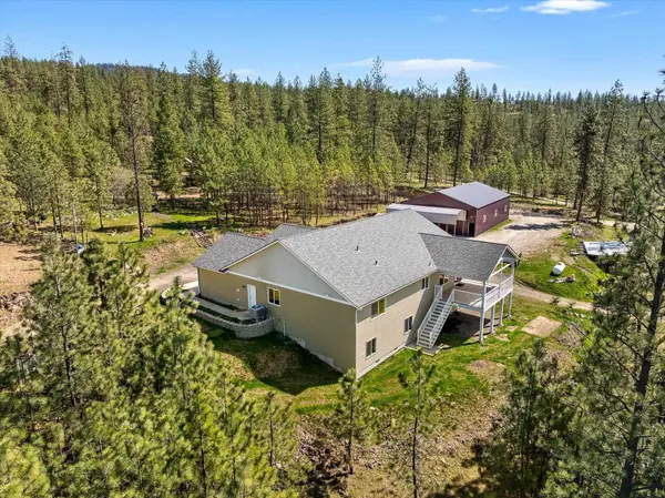 5521C Happy Hill Rd, Tumtum, WA 99034
