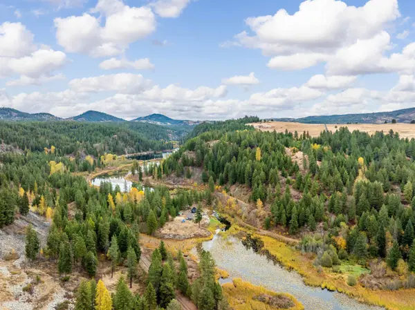 xx N Chain Lake Rd, Elk, WA 99009