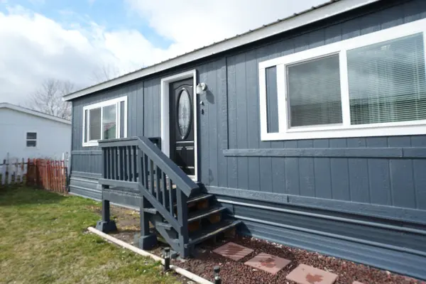 10510 W Richland #36 Rd #10510 W Richland Rd #36, Cheney, WA 99004