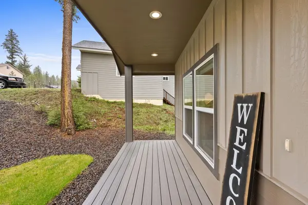 826 Thomas Ln, Newport, WA 99156