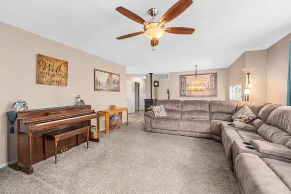 2600 Highline Rd, Chewelah, WA 99109