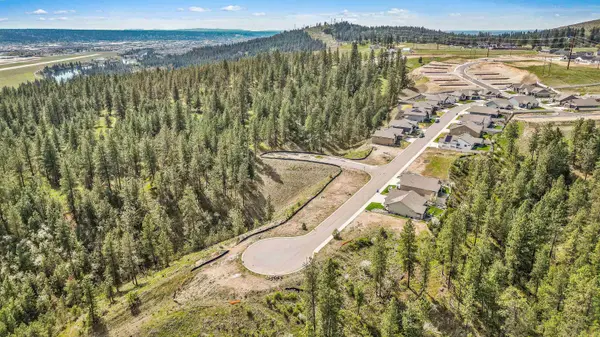 5110 N Scenic Ln, Spokane, WA 99212