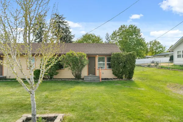713/715 S Morrow Rd, Spokane Valley, WA 99216