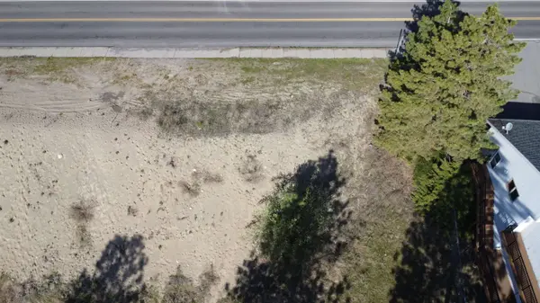 7612 N CEDAR Rd, Spokane, WA 99208