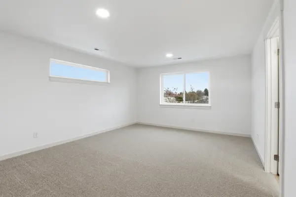 316 N Viewmont Ct #Middleton, Greenacres, WA 99016