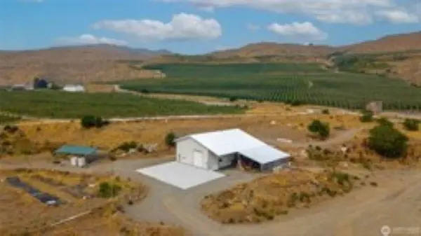 385 Hwy 153, Pateros, WA 98846