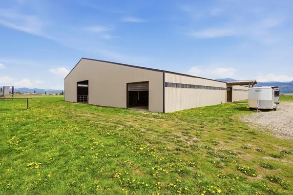 2536 Heine Rd, Chewelah, WA 99109