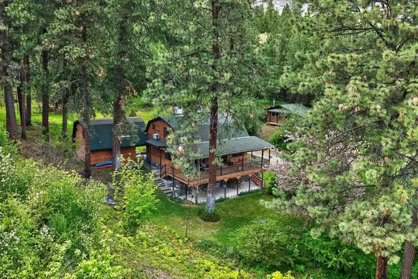 59 Bisbee Creek Ln, Kettle Falls, WA 99141