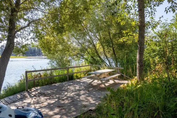 7693 LeClerc S Rd, Newport, WA 99156