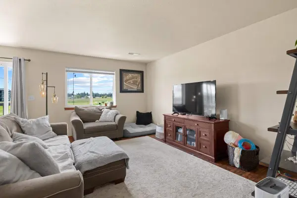 931-933 N Stanley St #933 N Stanley St, Medical Lake, WA 99022