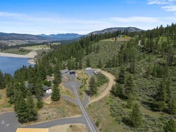 30495 Forks View Dr E., Davenport, WA 99122