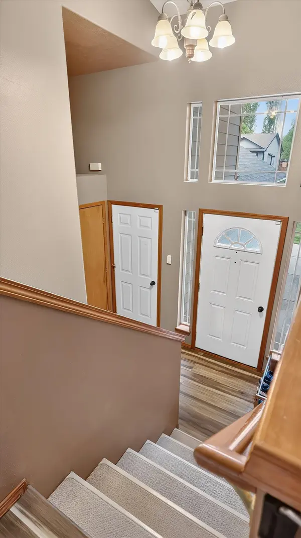 17821 N Colfax St, Colbert, WA 99005