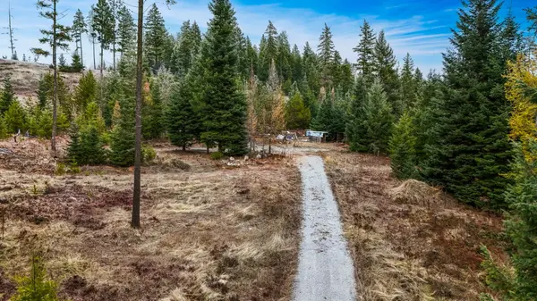872 McGowen Rd, Newport, WA 99156