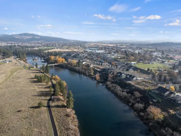 11406 E Coyote Rock Dr, Spokane Valley, WA 99206