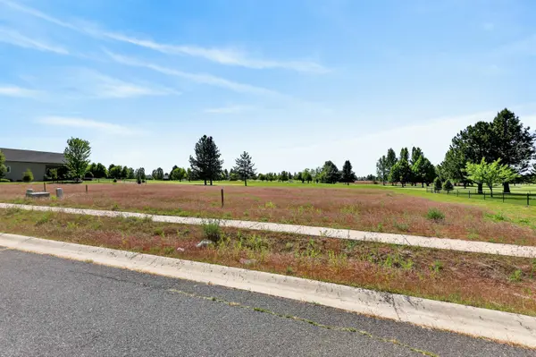 1430 E 12TH St, Deer Park, WA 99006