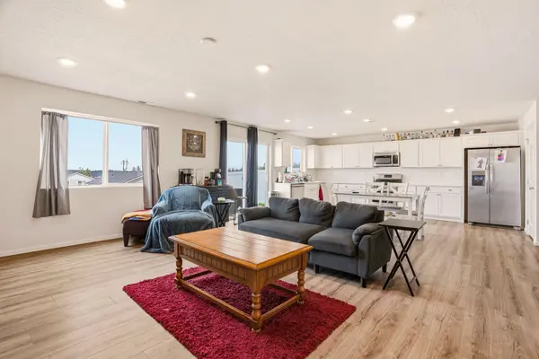4464 W Bedford Ave, Spokane, WA 99208