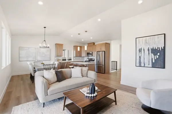 4233 W Tolliver Ct, Spokane, WA 99208