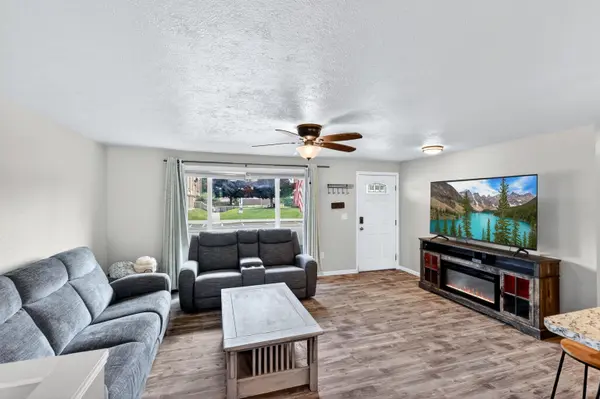 415 S Scott Ave, Newport, WA 99156