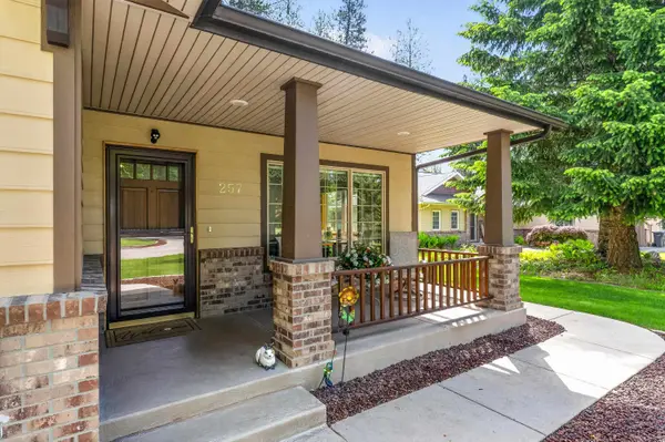 257 Eagle Dr, Chewelah, WA 99109