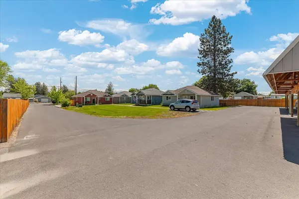 7125 N Crestline St #Unit 4, Spokane, WA 99217