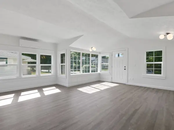 1647 E Gordon Ave, Spokane, WA 99207