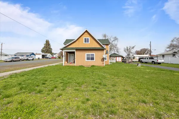 506 N I St, Lind, WA 99341