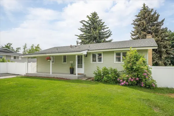 2507 W Holyoke Ave, Spokane, WA 99208