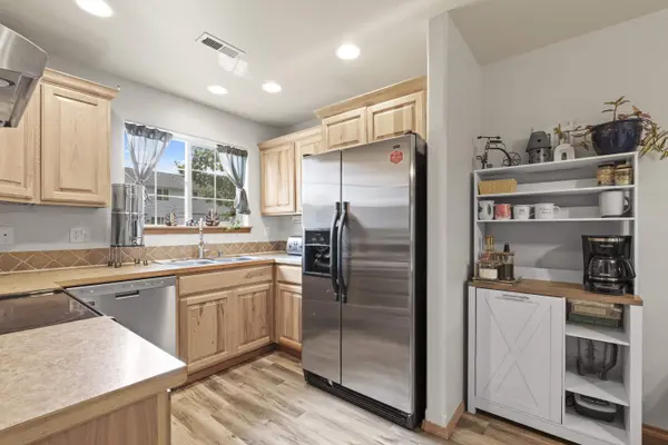 10725 E Broadway Ave, Spokane Valley, WA 99206